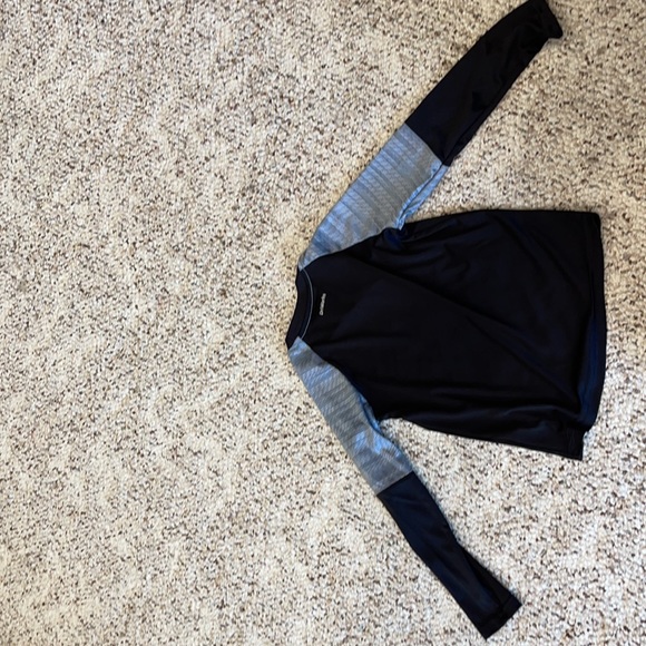 Athletic Works Dri wick Long-sleeve Shirt - Picture 4 of 5